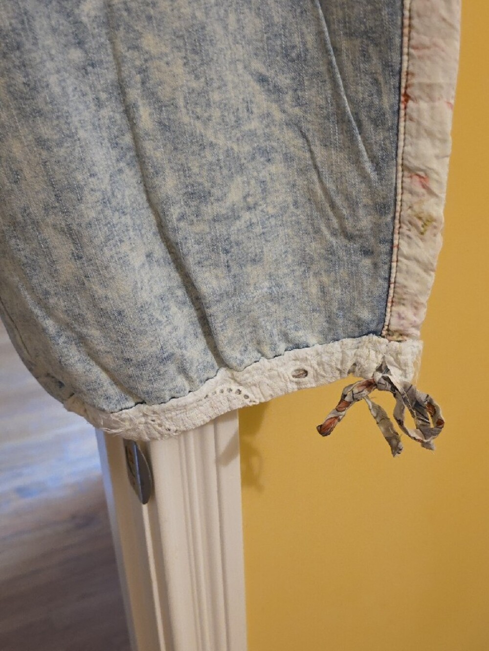 POL Embroidered Pants/Joggers - Picture 4 of 5